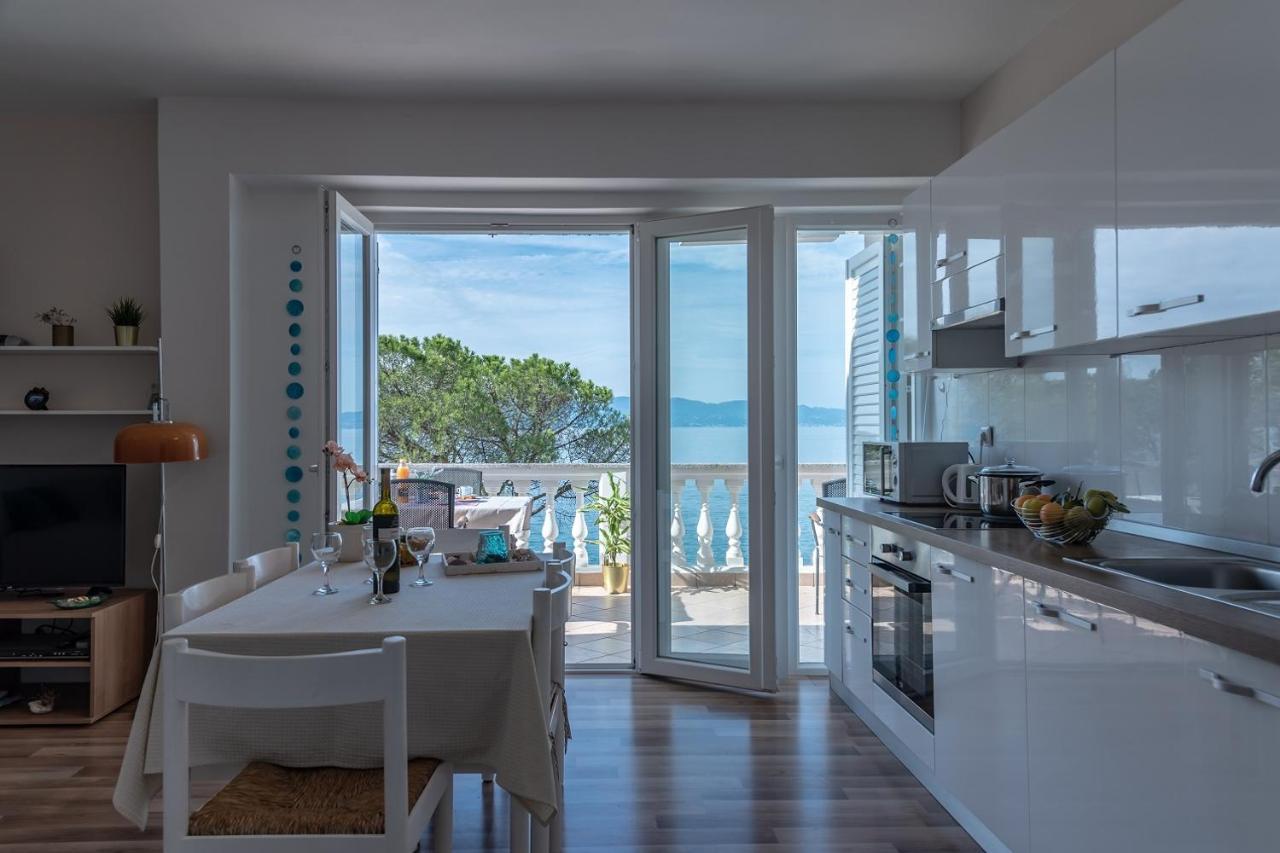 Apartment Bor - On The Beach マリンスカ エクステリア 写真